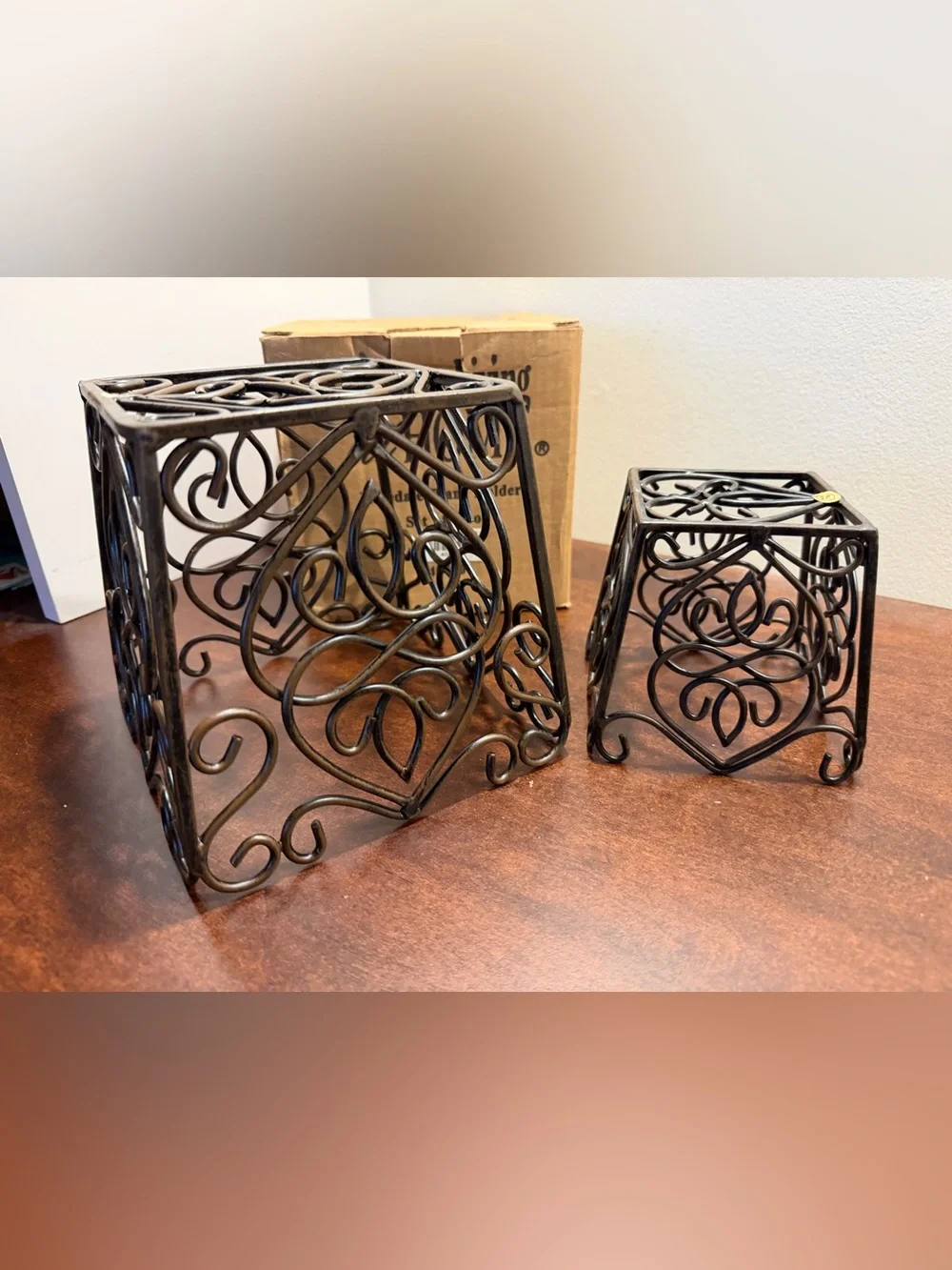 Southern Living at Home, Rosedale Plant Holder, 2pc set, # 40400, NIB Retired